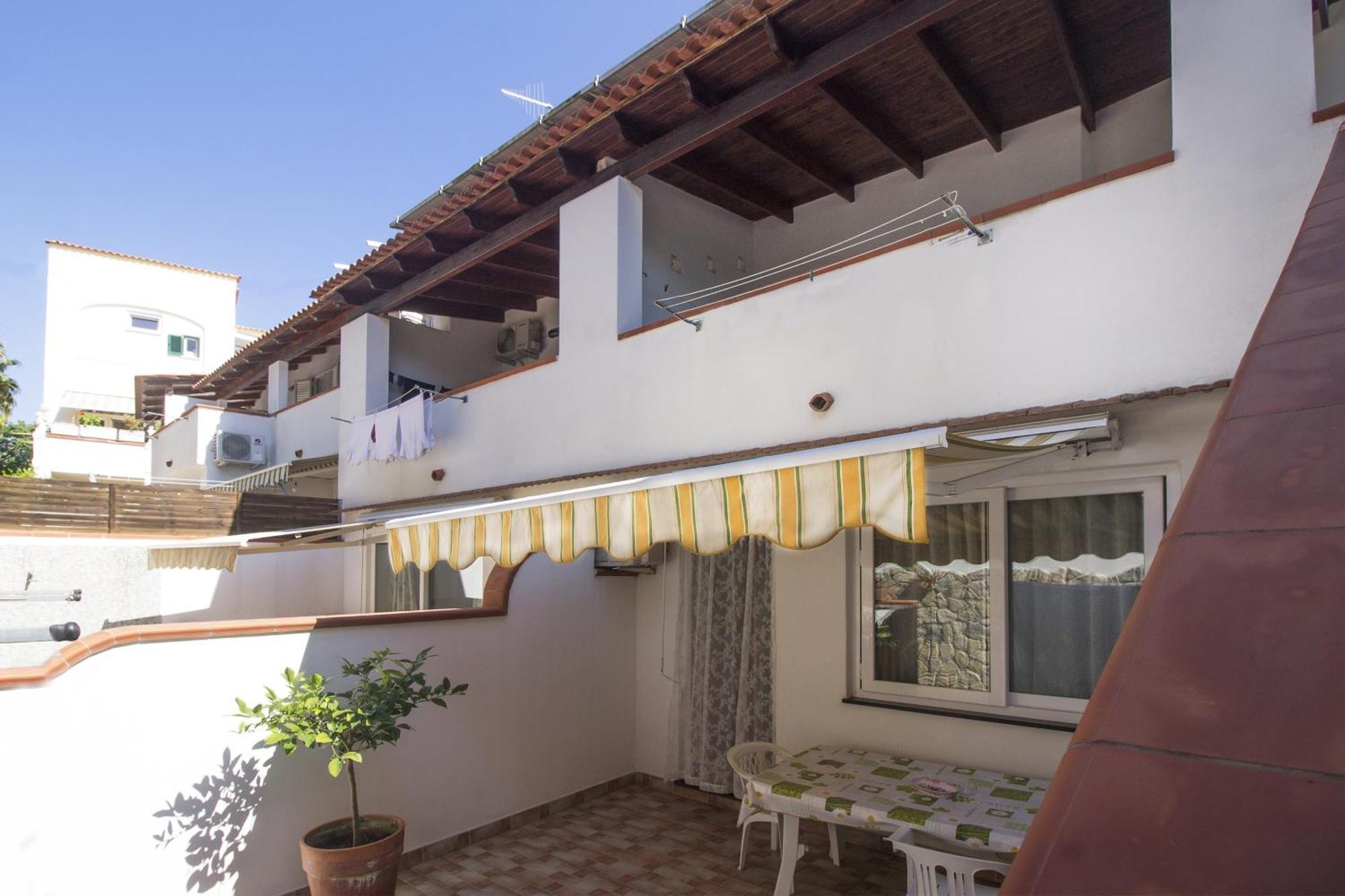 La Turrita Apartments Forio di Ischia Exteriör bild